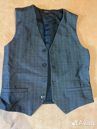Жилетка для мальчика 122-128
