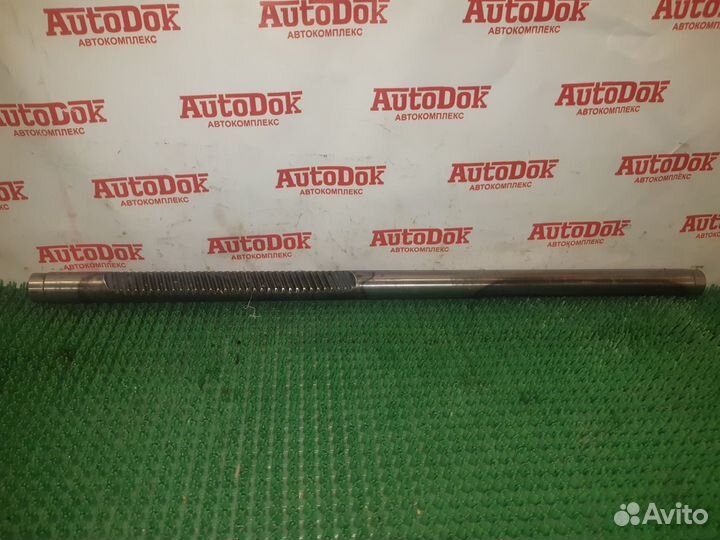 Вал рулевой рейки