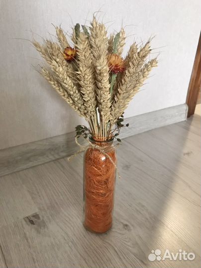 Букет из колосков в вазе