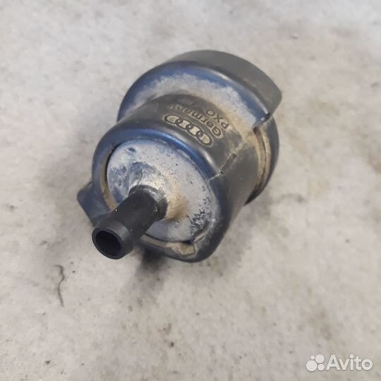 Клапан абсорбера Ауди А4Б5 Фольксваген Пассат Б5