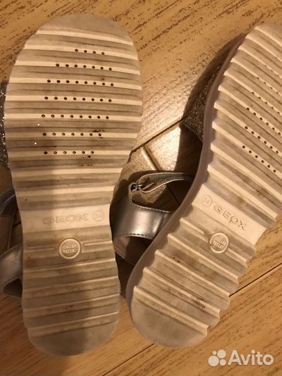 Сандалии для девочки 34