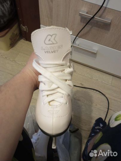 Коньки детские фигурные размер 30