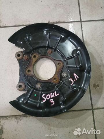 Задний левый пыльник тормозного диска Kia Soul 3