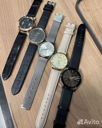 Часы наручные женские