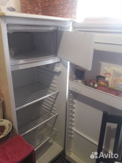 Холодильник б/у