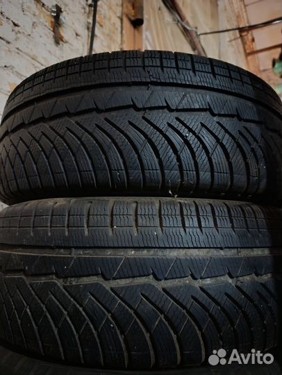 Michelin Pilot Alpin PA4 225/55 R18 W
