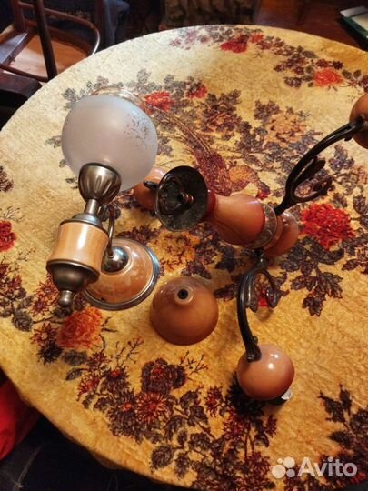 Люстра и бра