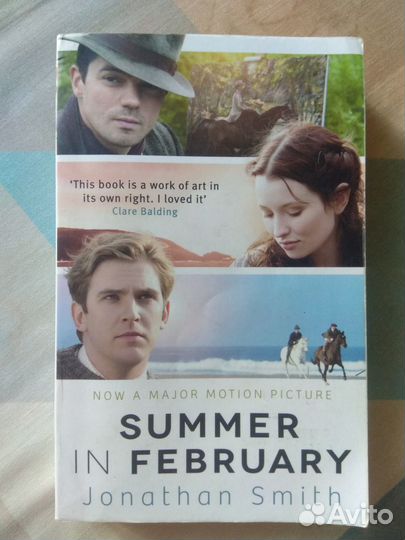 Книга Summer in february / Лето в феврале