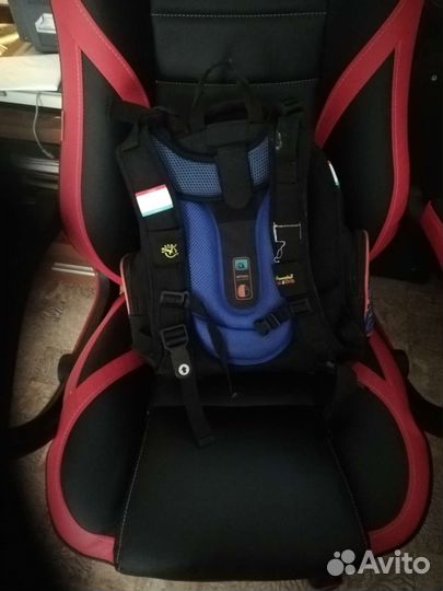 Детский чемодан на колесиках