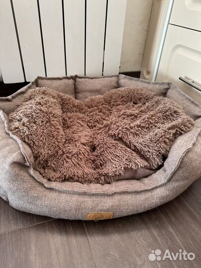 Лежанка для собак