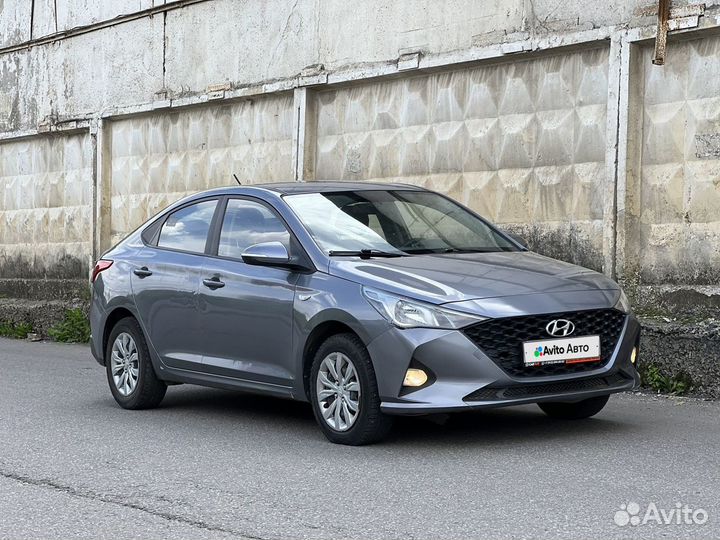 Hyundai Solaris 1.6 AT, 2021, 129 680 км