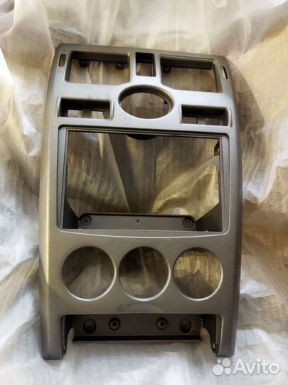 Консоль Приора завод серая (рамка )