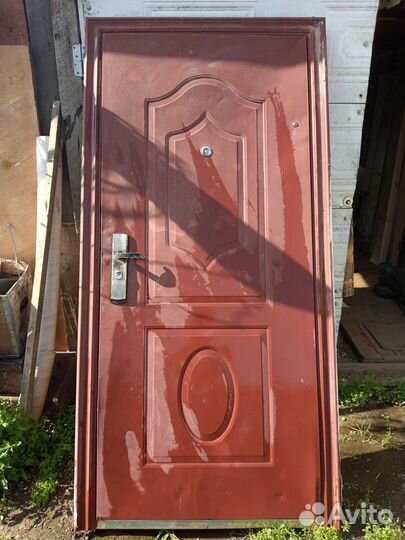 Дверь входная