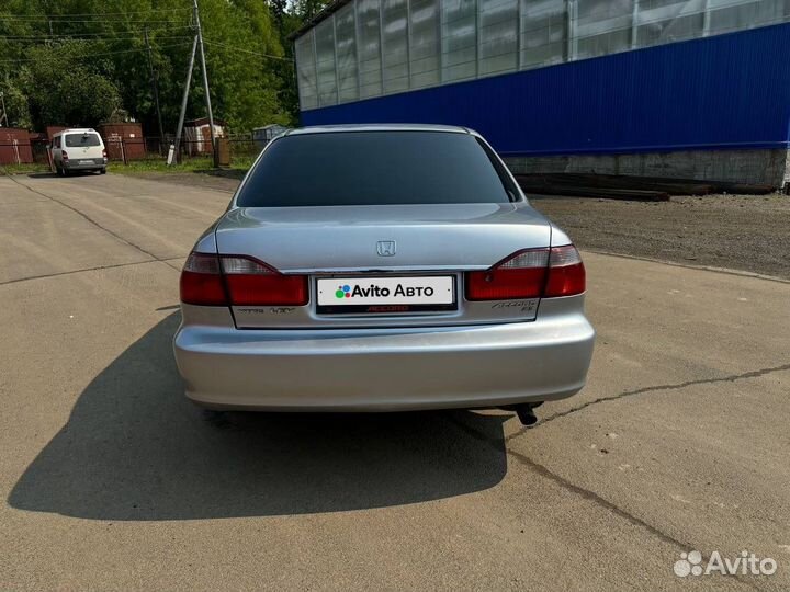 Honda Accord 2.3 AT, 2000, 350 000 км