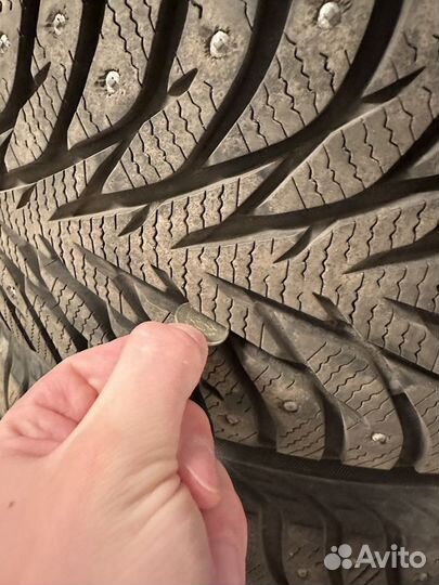 Yokohama Ice Guard Stud IG55 215/50 R17 95T