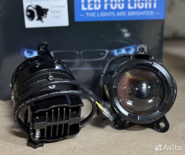 Противотуманные фары LED линза Лада Приора жел/бел