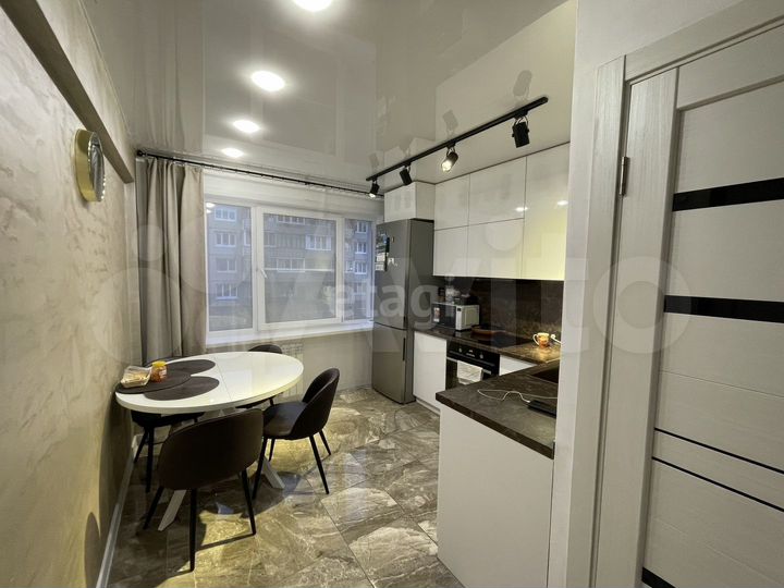 3-к. квартира, 58,1 м², 2/5 эт.