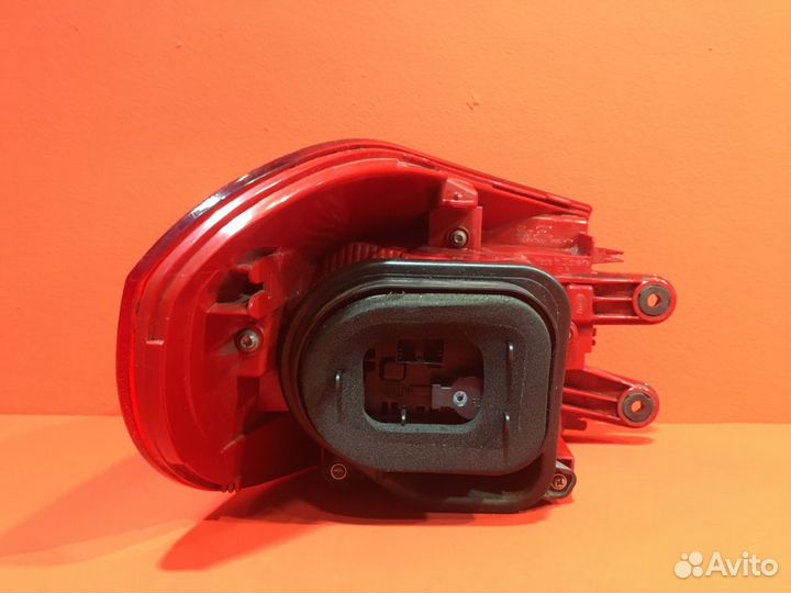 Фонарь для Volkswagen Tiguan cffb (Б/У)