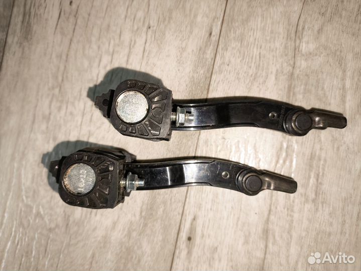 Ограничитель задней двери Гранта (Калина)