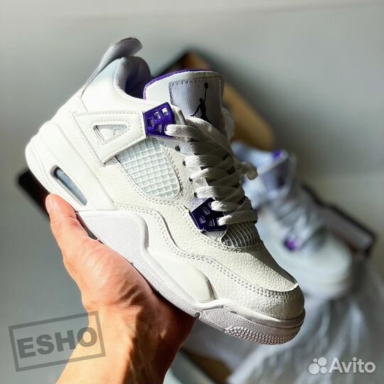 Nike Air Jordan 4