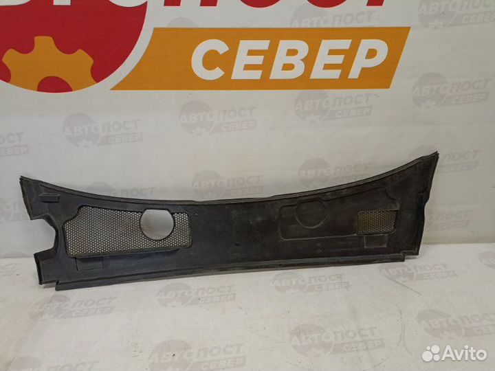 Жабо Audi A6 C6 BDW 2006