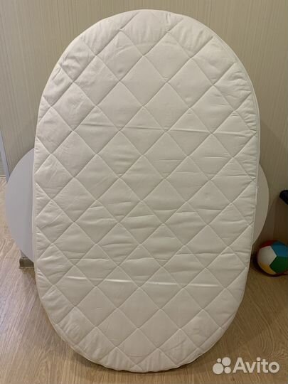 Детская кровать с матрасами