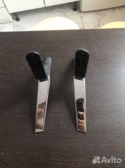 Ножки для телевизора LG