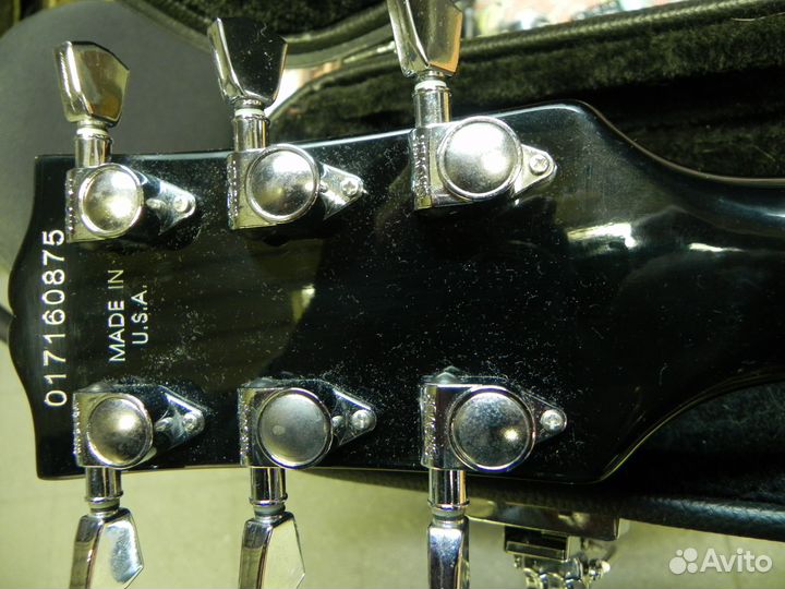 Gibson Les Paul Castom Black Beauty+ кофр