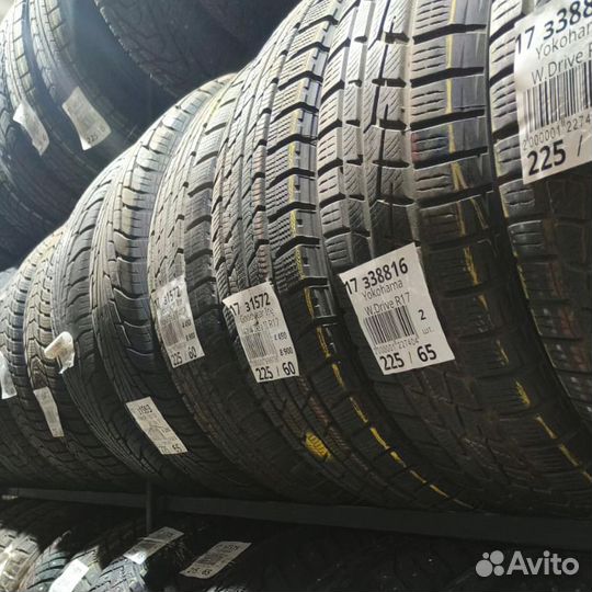 Goodyear UltraGrip Ice 225/65 R17 98M