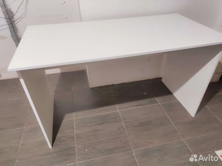 Компьютерный стол письменный стол