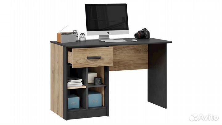 Стол письменный 