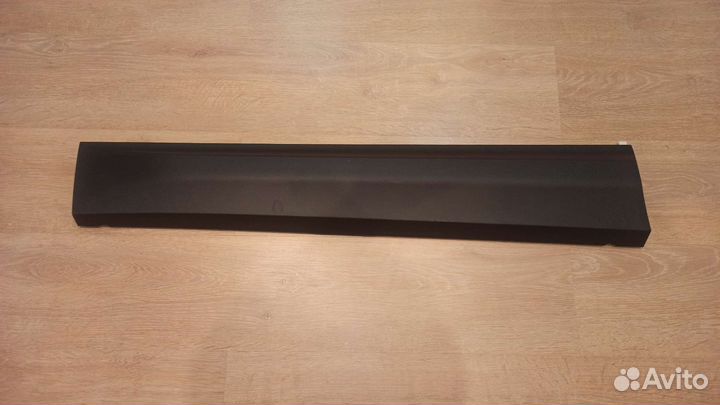 Молдинг двери передней левой kodiaq