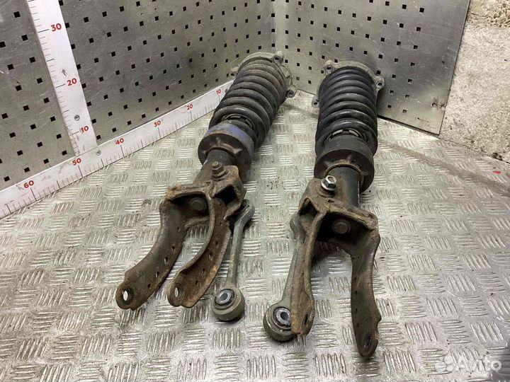 Амортизатор/стойка передняя правая Volkswagen Touareg