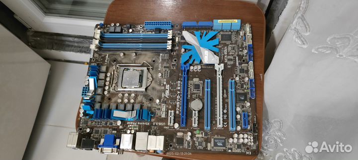 Материнская плата с процессором i3