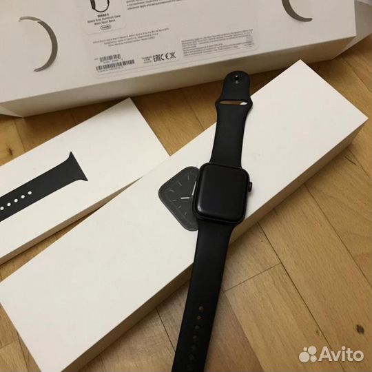 Часы Apple Watch 7 черные