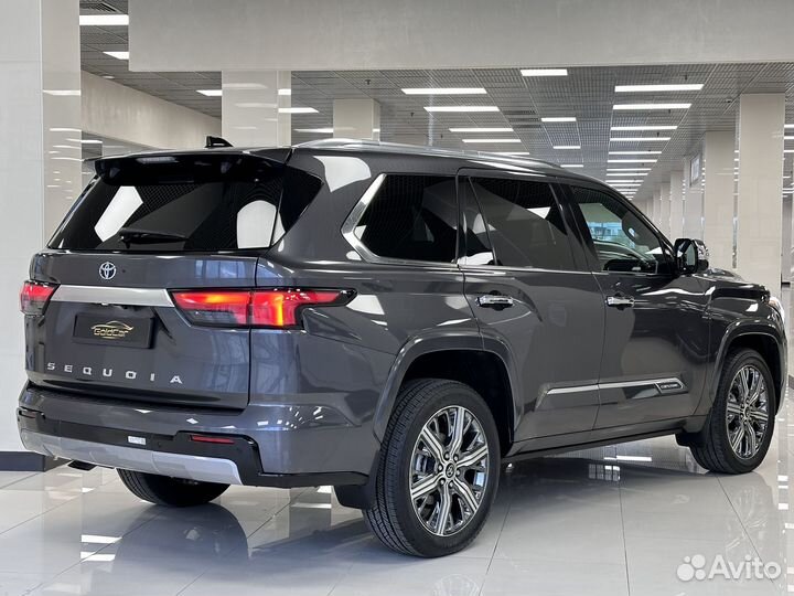 Toyota Sequoia 3.5 AT, 2023, 50 км