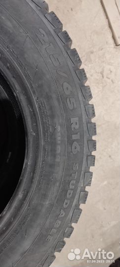 GT Radial Champiro IcePro 215/65 R16