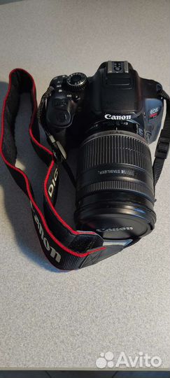 Зеркальный фотоаппарат Canon EOS Rebel T4i