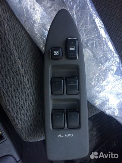 Блок управления кнопками