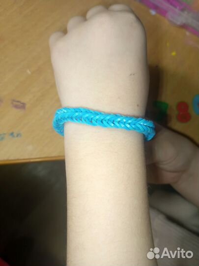 Браслет на руку