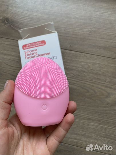 Щетка для умывания лица