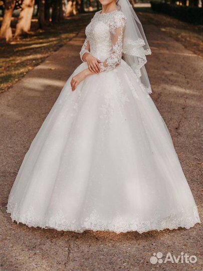 Продаю свадебное платье