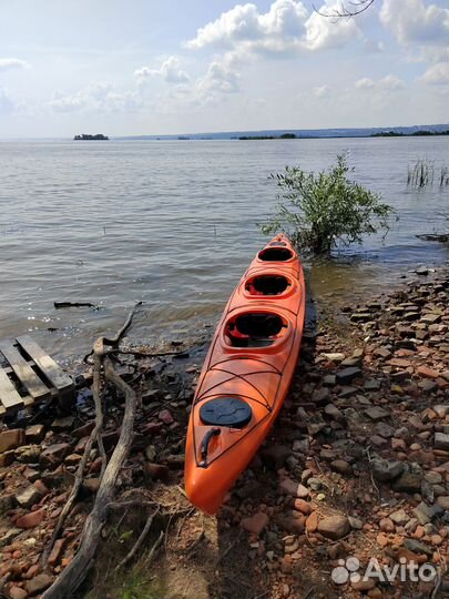 Морской каяк трёхместный пластиковый