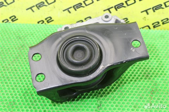 Подушка двигателя правая Nissan X-Trail TNT31