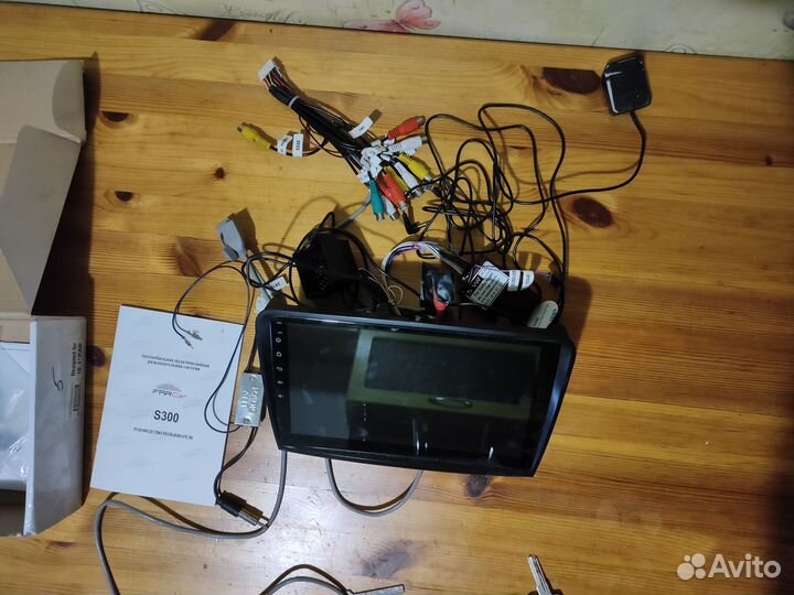 Мультимедийное устройство