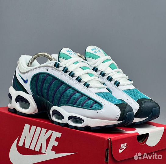 Голубые Nike Air Max Tailwind 4