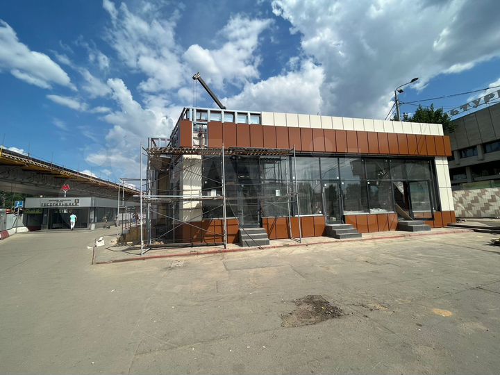 У метро, 16 кв м