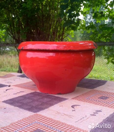 Старый эмалированный чугунок на 1,5л