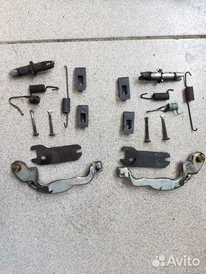 Ремкомплект ручника Nissan Qashqai J10