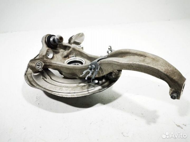 Кулак передний правый BMW 5 G30/G31 2018